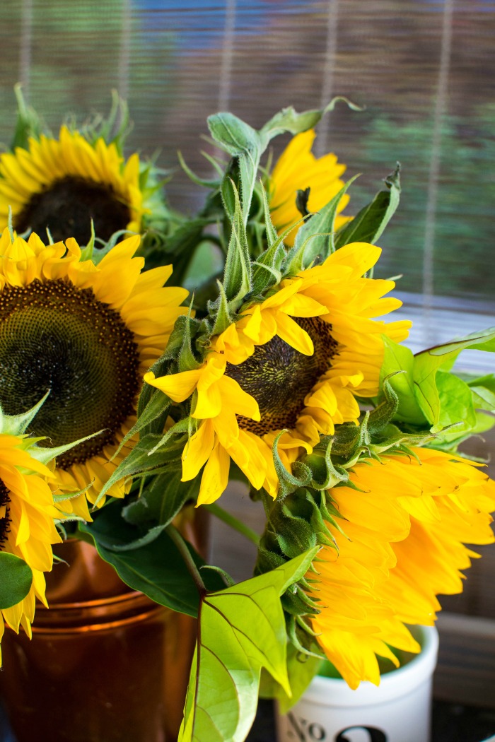 How to make Sunflower Arrangements - Red Cottage Chronicles