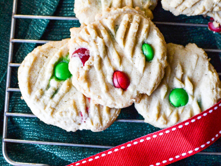 Peanut Butter M&M Cookies - A Classic Twist