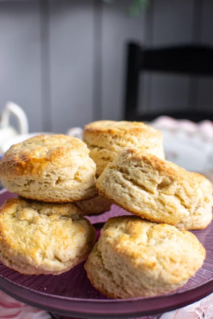 A close up of a plate of English scones